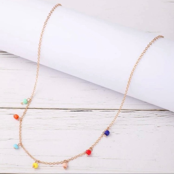 3/$30 💛 Multi Color Beaded Necklace - Picture 3 of 3